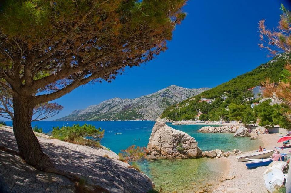 Villa Luka Brela Exteriör bild