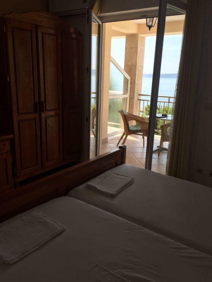 Villa Luka Brela Exteriör bild