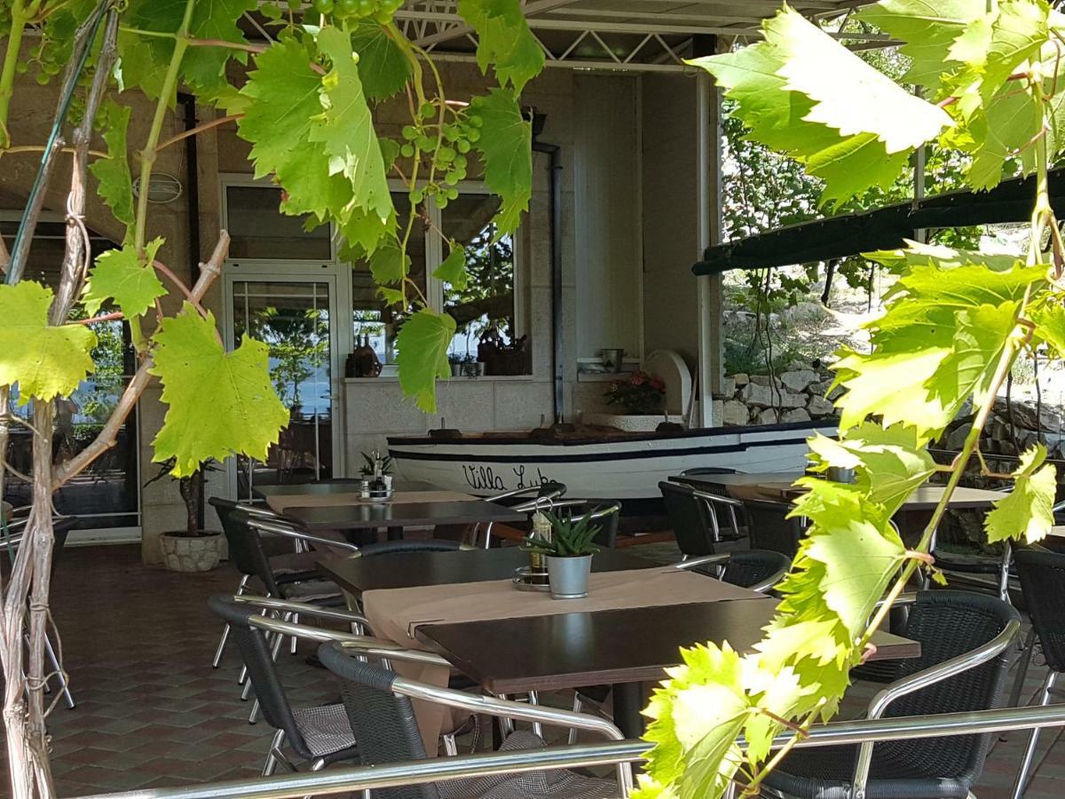 Villa Luka Brela Exteriör bild